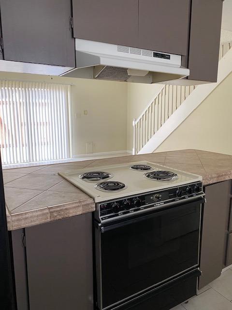 894 Rutledge, Lodi, CA 95242 photo 6