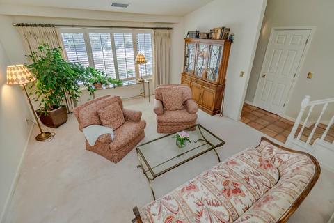 1015 Eagle Pl, Davis, CA 95616 photo 3