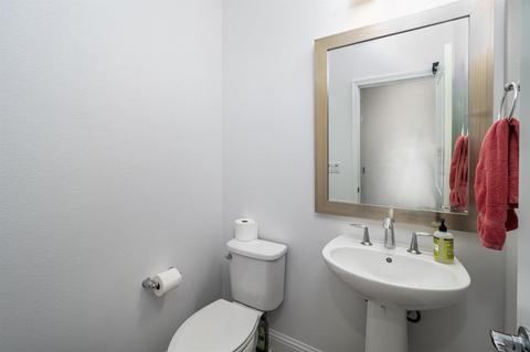 3248 Albany Ter, Davis, CA 95618 photo 13