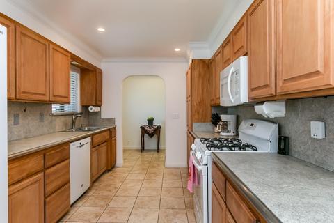 3520 Lydia Ln, Modesto, CA 95357 photo 8