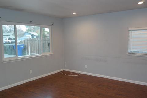 111 Barros St, Patterson, CA 95363 photo 18