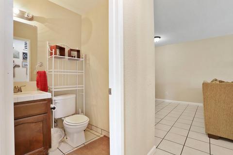 962 Wickel St, Turlock, CA 95382 photo 21