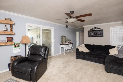 2817 Pinnacles Dr, Modesto, CA 95358 photo 8