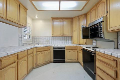 3800 St Nicholas Dr, Modesto, CA 95356 photo 20