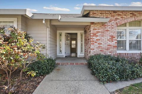 3800 St Nicholas Dr, Modesto, CA 95356 photo 2