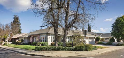 3800 St Nicholas Dr, Modesto, CA 95356 photo 3
