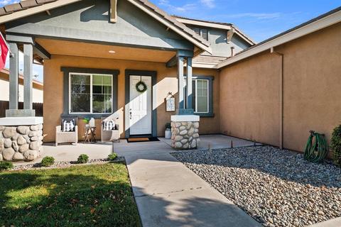 1071 Lucio St, Manteca, CA 95336 photo 2