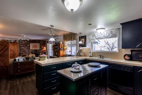 4905 Bowman Oaks Way, Carmichael, CA 95608 photo 11