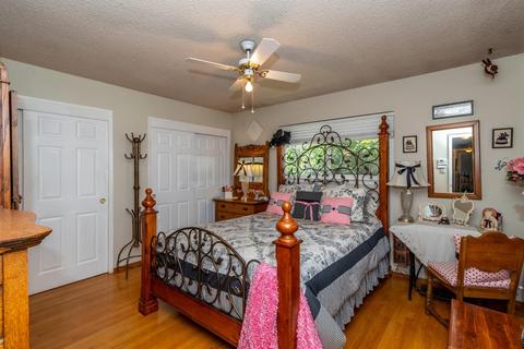 4905 Bowman Oaks Way, Carmichael, CA 95608 photo 18