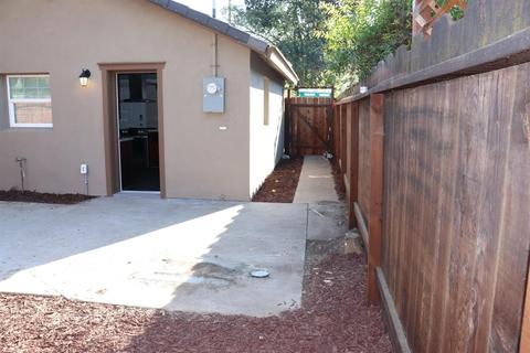 1021 El Vecino Ave, Modesto, CA 95350 photo 19