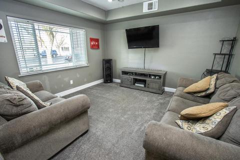 120 S 6th St, Patterson, CA 95363 photo 9