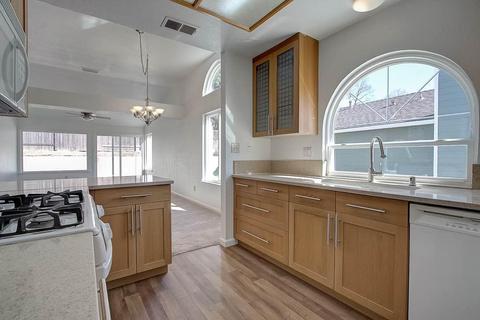 8338 Ruge Ct, Antelope, CA 95843 photo 3