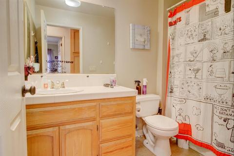 717 Parkston Ct, Modesto, CA 95357 photo 15