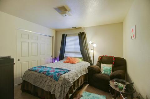 717 Parkston Ct, Modesto, CA 95357 photo 9