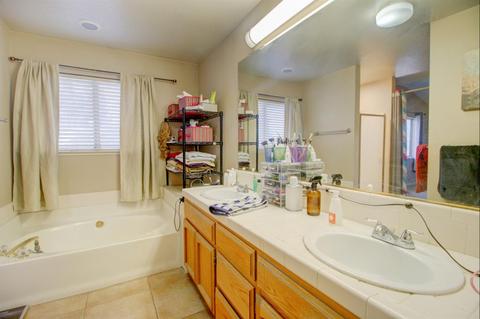 717 Parkston Ct, Modesto, CA 95357 photo 13