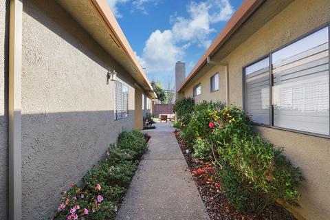 2565 Central Park Dr, Lodi, CA 95242 photo 4