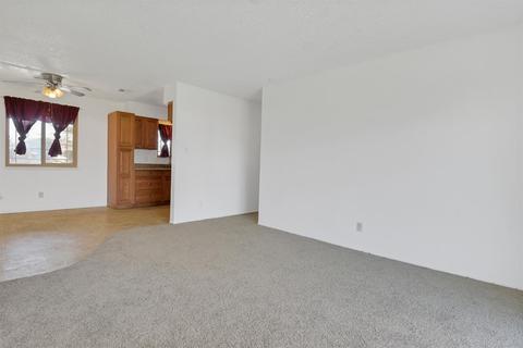 4524 Meadow Way, Olivehurst, CA 95961 photo 8