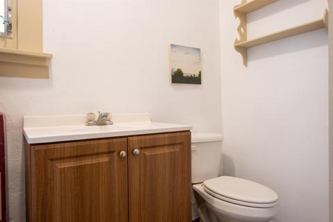 210 High, Modesto, CA 95354 photo 26