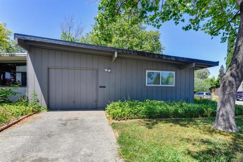 4726 Eli Ct, Carmichael, CA 95608 photo 2