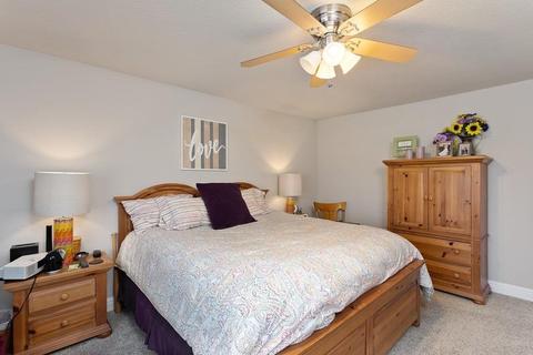 5213 Marimoore Way, Carmichael, CA 95608 photo 15