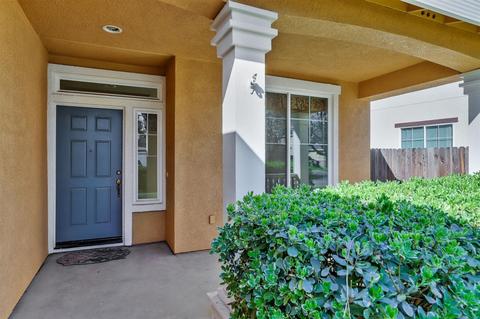 863 Summer Ln, Tracy, CA 95377 photo 2