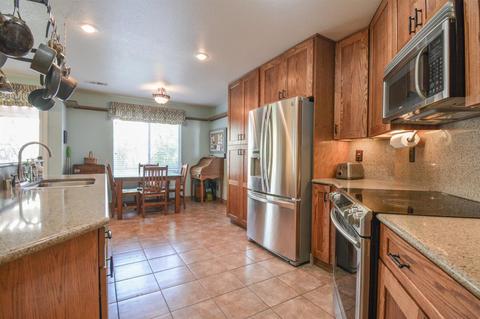 819 Ahern Ct, Turlock, CA 95382 photo 15