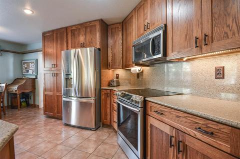 819 Ahern Ct, Turlock, CA 95382 photo 17
