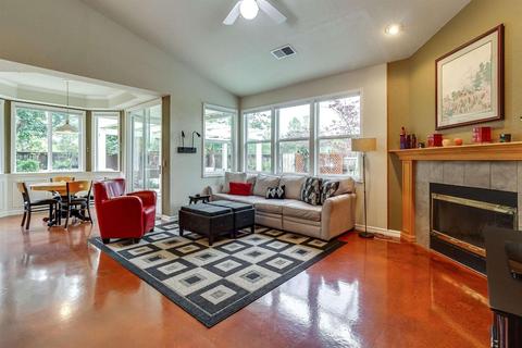 2601 Chateau Ln, Davis, CA 95618 photo 4
