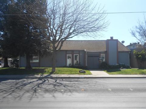 3924 E Orangeburg Ave, Modesto, CA 95355 photo 1
