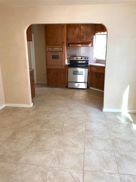 1905 Kenneth St, Modesto, CA 95351 photo 4