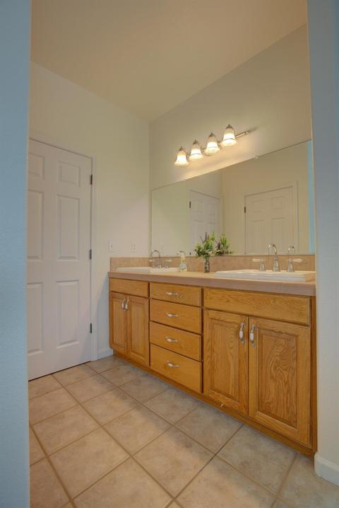 406 Mulberry Ave, Patterson, CA 95363 photo 16
