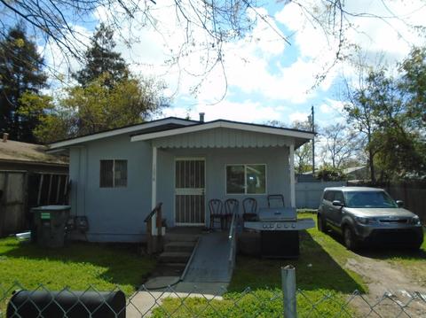109 Maple St, Modesto, CA 95351 photo 2