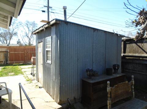109 Maple St, Modesto, CA 95351 photo 3
