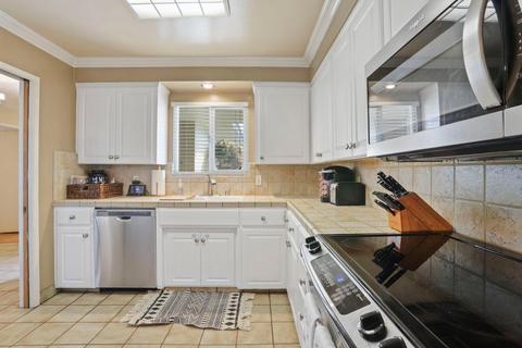 811 S Rose St, Lodi, CA 95240 photo 12