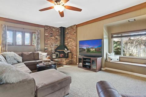 811 S Rose St, Lodi, CA 95240 photo 18