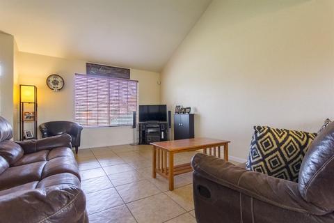 2628 Beatrice Ln, Modesto, CA 95355 photo 9