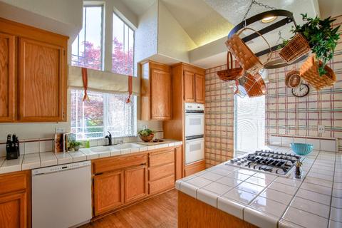 2437 Fallwater Ln, Carmichael, CA 95608 photo 7