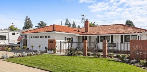 728 Willow Glen Dr, Lodi, CA 95240 photo 1