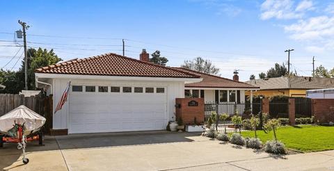 728 Willow Glen Dr, Lodi, CA 95240 photo 3