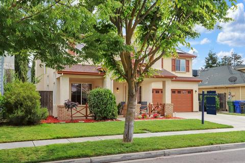 4264 Madison Ln, Turlock, CA 95382 photo 3