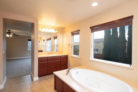1508 Phlox Dr, Patterson, CA 95363 photo 35