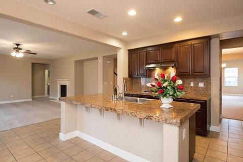1508 Phlox Dr, Patterson, CA 95363 photo 11
