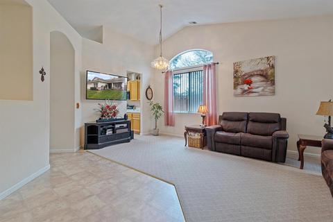 960 Lake Park Ave, Galt, CA 95632 photo 11