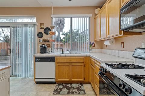 960 Lake Park Ave, Galt, CA 95632 photo 19