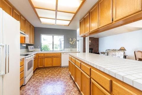 3300 Oak Stream Ct, Carmichael, CA 95608 photo 9