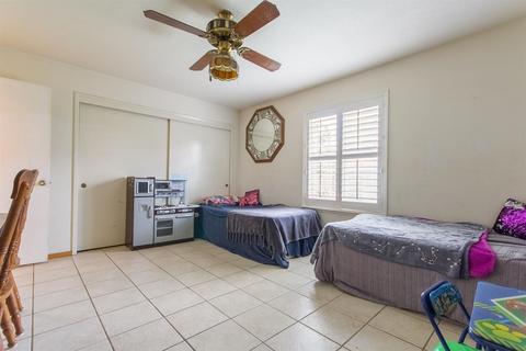 2821 Kidd Ct, Modesto, CA 95358 photo 10