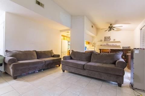 2821 Kidd Ct, Modesto, CA 95358 photo 3