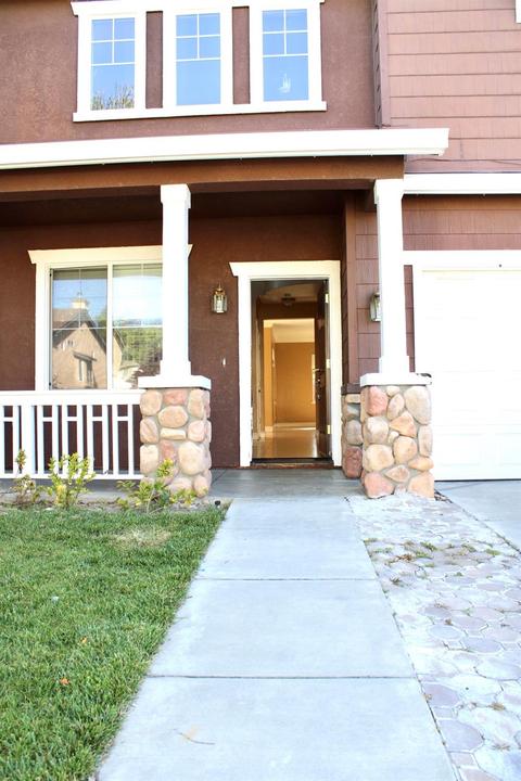 4192 Piccadilly Ln, Turlock, CA 95382 photo 4