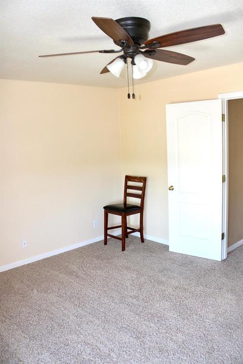 4192 Piccadilly Ln, Turlock, CA 95382 photo 22