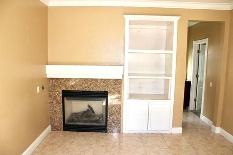 4192 Piccadilly Ln, Turlock, CA 95382 photo 12